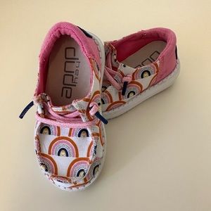 Toddler Hey Dude- Wendy, Size 5, very gently used.